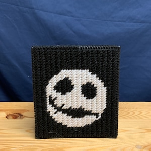 Night Mare Before Christmas Jack/Sally Boutique Style Plastic Canvas Tissue Topper Black/White