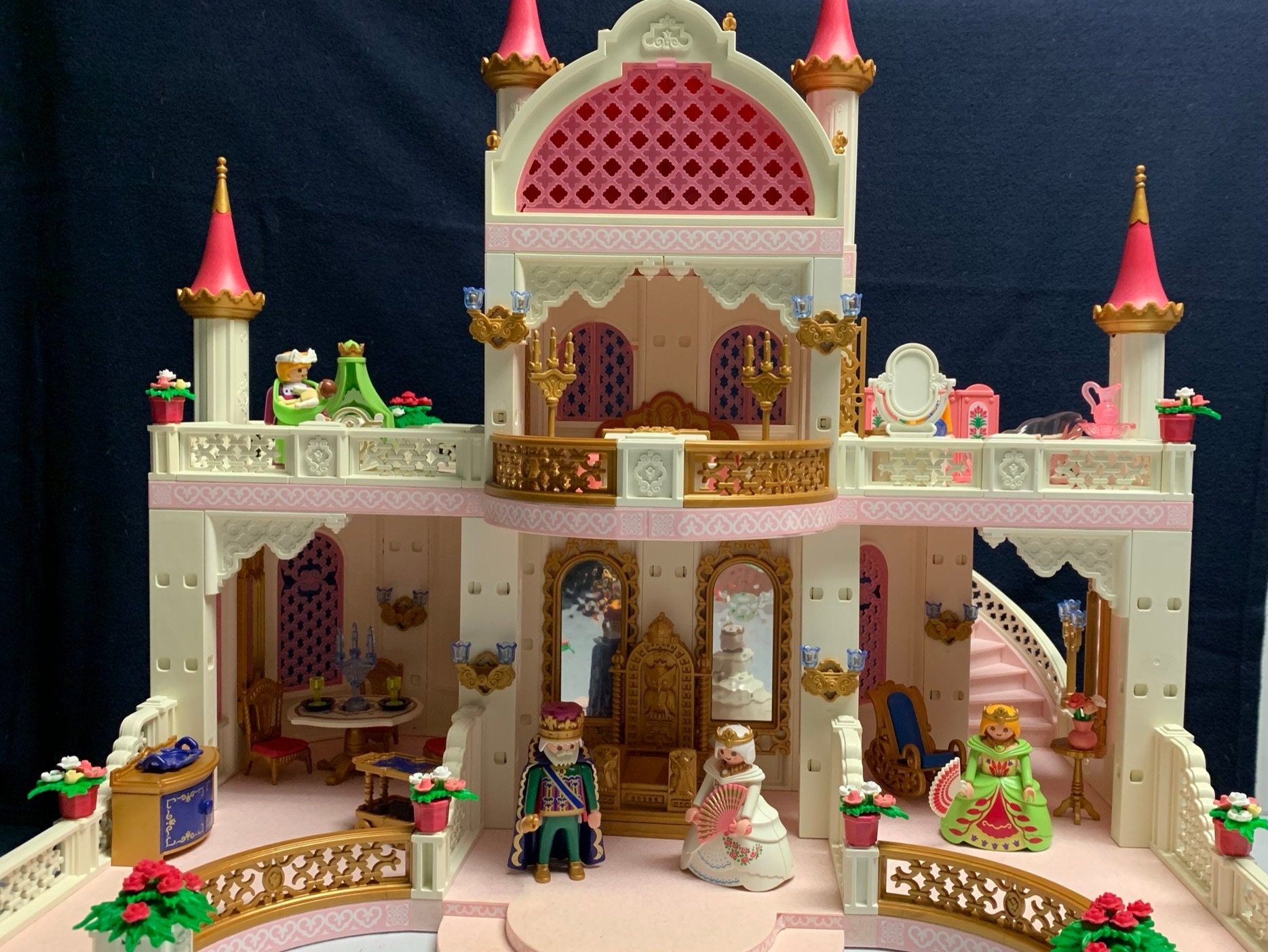 Vintage Playmobil Princess Castle 4250 Fully Loaded Smoke Free