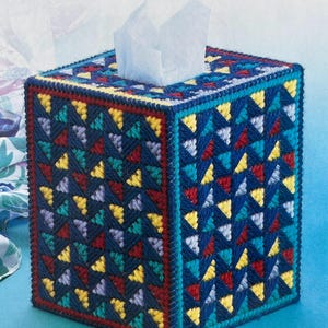 Plastic Canvas Pattern in 7 Count Mosaic Quilt Boutique Tissue Topper Spring Summer Fall
