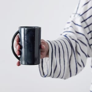 Ensemble de tasses à café en céramique blanche de 2, ensemble de tasses à café en poterie faites à la main, tasses à thé minimalistes élégantes, ensemble de tasses Americano, cadeau d'amoureux du café image 9