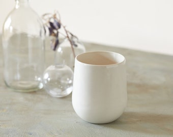 Modern White Ceramic Large Tumbler, Elegant Pottery Mug 14 fl.oz