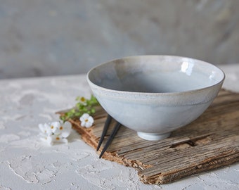 TWO Ceramic Ramen Bowls, Gray Pottery Bowls set, Modern Footed Bowl, Salad Serving Bowl, Japanese Design Noodles Bowls, Unique Holiday Gift