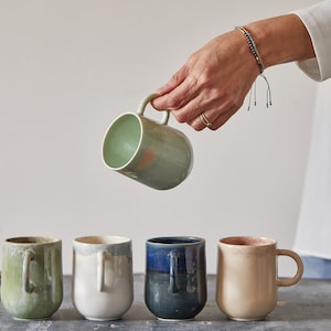 White/Gray Pottery Coffee Mug, Ceramic Tea Cup with Handle, 11 fl.oz image 6