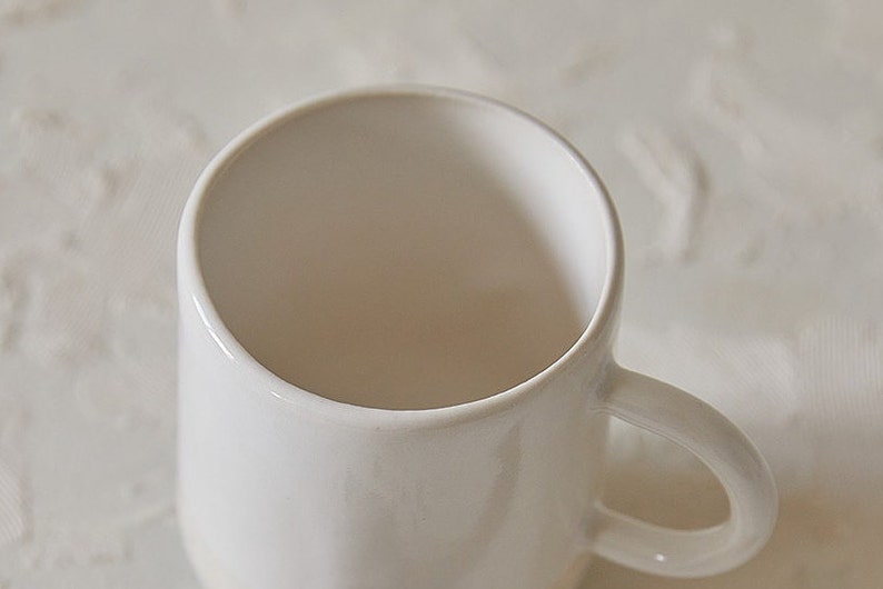 White/Gray Pottery Coffee Mug, Ceramic Tea Cup with Handle, 11 fl.oz image 5