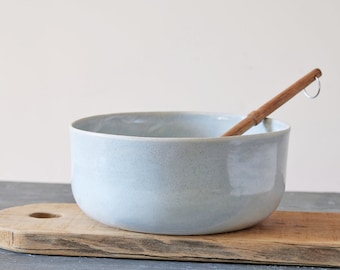 Large Handmade Ceramic Serving Bowl, Pottery Salad Bowl, Modern Bowl, Gift For Mom, Gray Dinner Serving Bowl