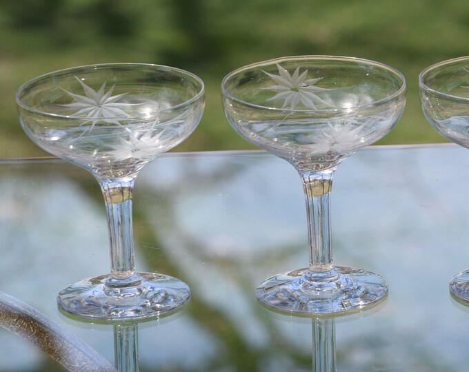 Vintage Etched Champagne Coupes, Set of 4, Vintage Etched Cocktail