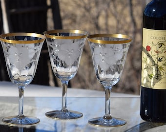 6 Vintage Gold Rimmed - Etched Wine Glasses, 1950's, Gold Rimmed Etched Water Goblets, Vintage Wedding Toasting Glasses