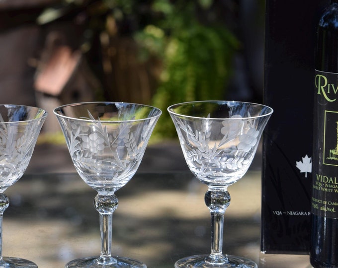 SIP IN STYLE!  4 Vintage Etched Liqueur ~ Wine Cordials - Glasses, 1950's, 4 oz After Dinner Drinks, 4 oz Port Wine Liqueur glasses