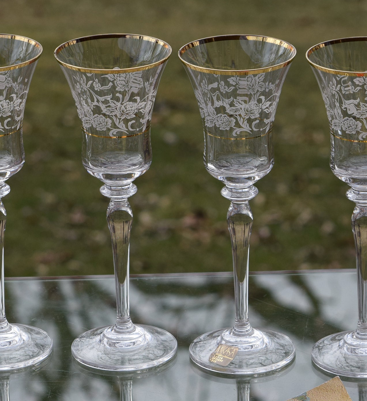 Set of4 Vintage Etched Glass Gold Rim Wine Glasses 2- 7 1/2”, 1- 6 3/4”, 1  7 1/4