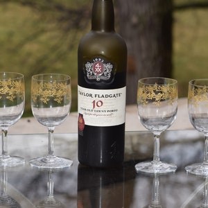 PRESTIGIEUZE FRANSE vintage BACCARAT goud geëtste kristallen wijnglazen, Baccarat, Sevigne ~ Recamier, 1991, Baccarat 6 oz portwijnglazen