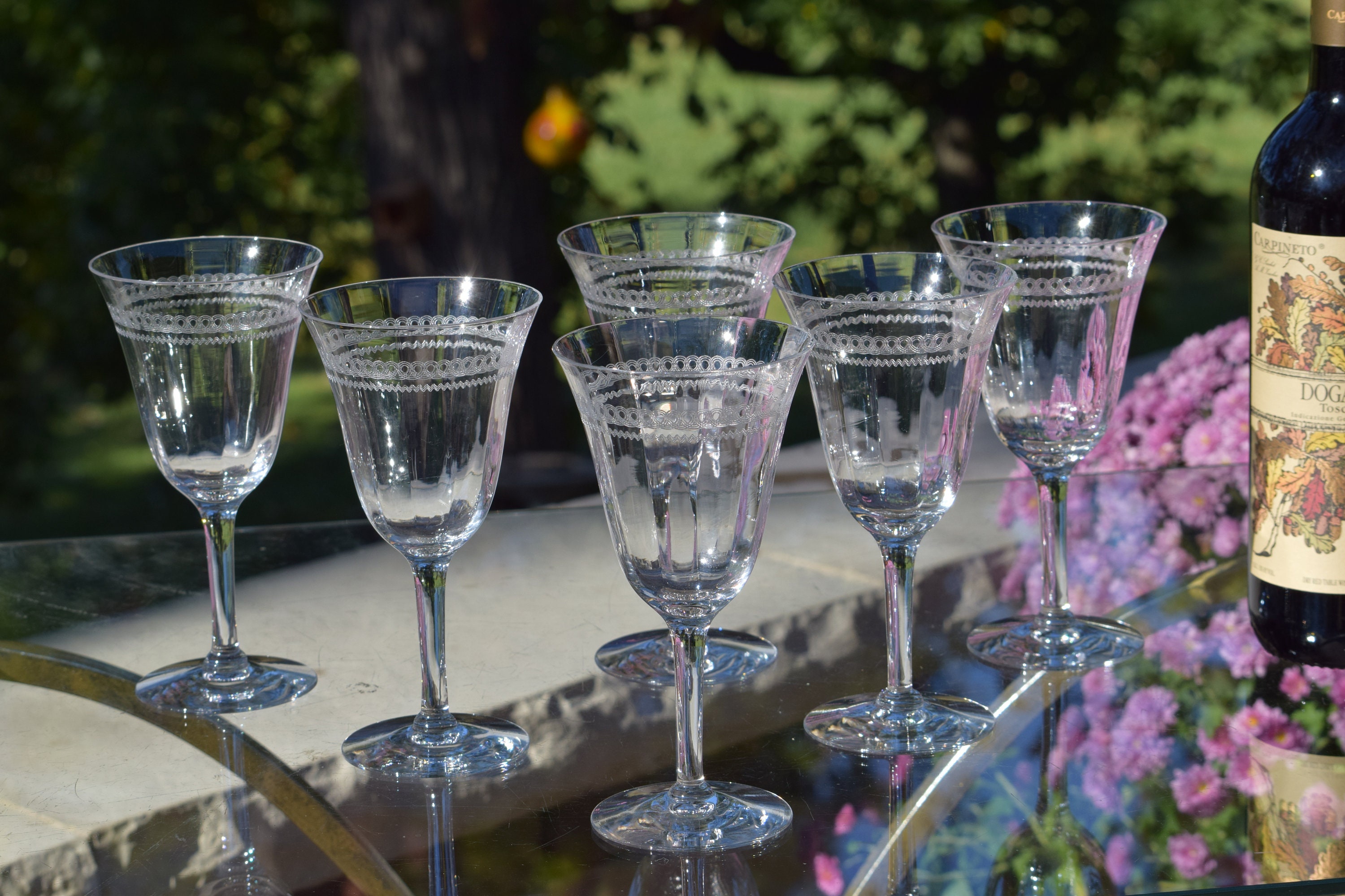 Short Crystal Wine Glass – The Confetti Studio