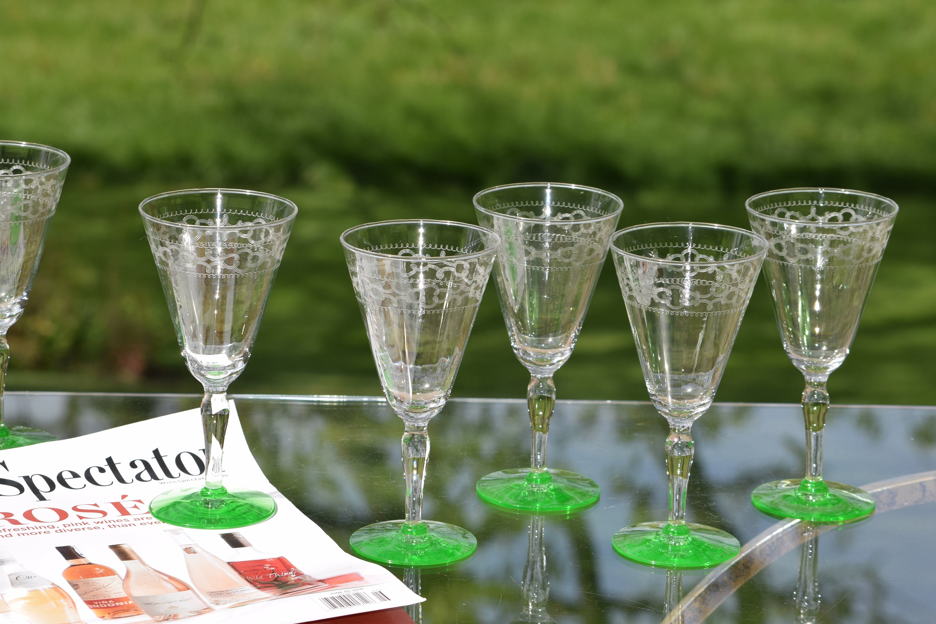 Vintage Pair of Large Green Glass Wine/water Glasses Goblets 