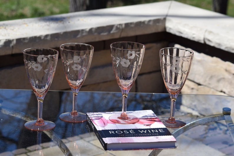 4 Vintage Etched Pink Optic Glass Wine Glasses, 1950's, Vintage Pink Depression Etched Wine Glasses, Elegant Pink Wine Glasses image 10