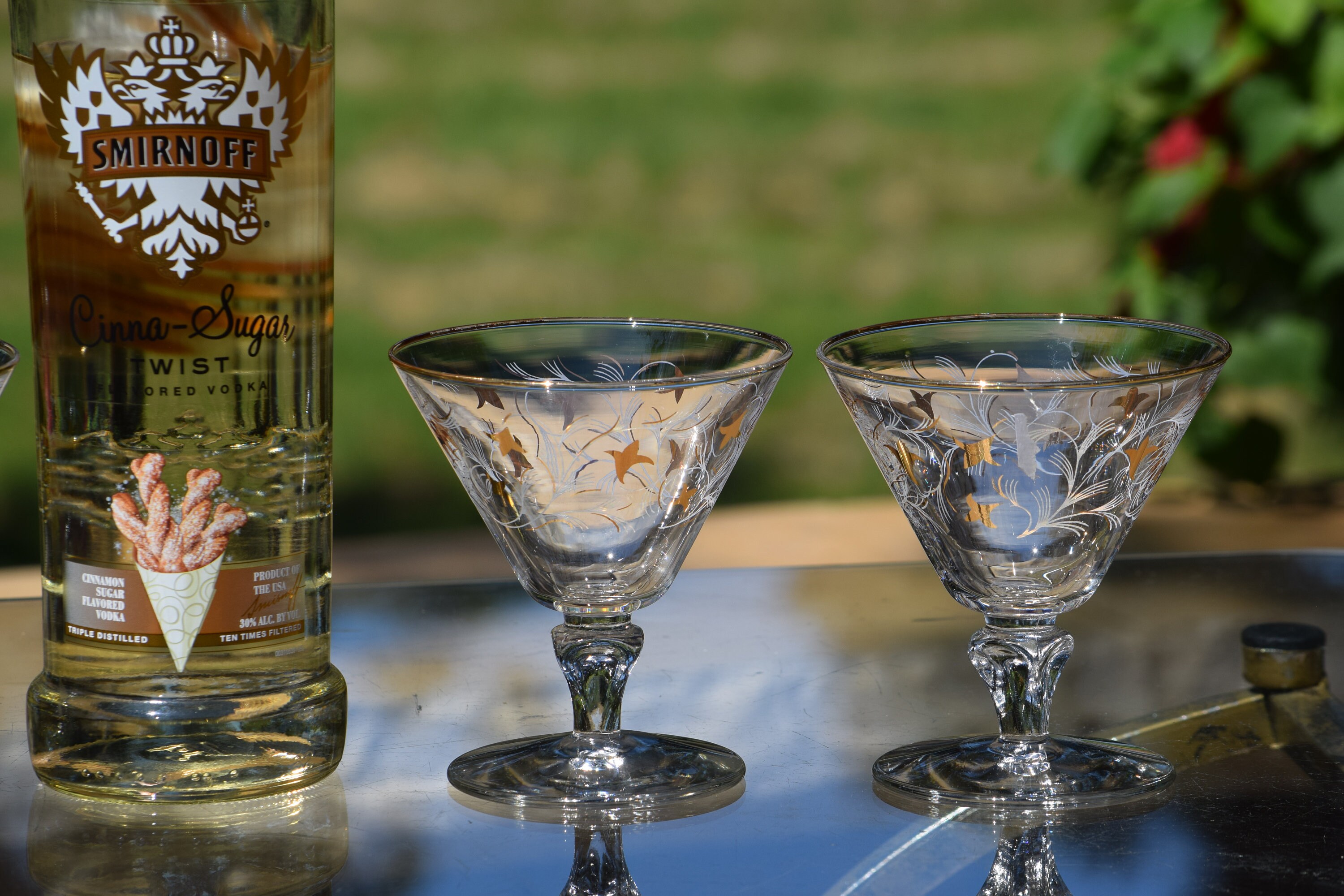 6 Vintage Cocktail Glasses with Gold and White Designs, Libbey