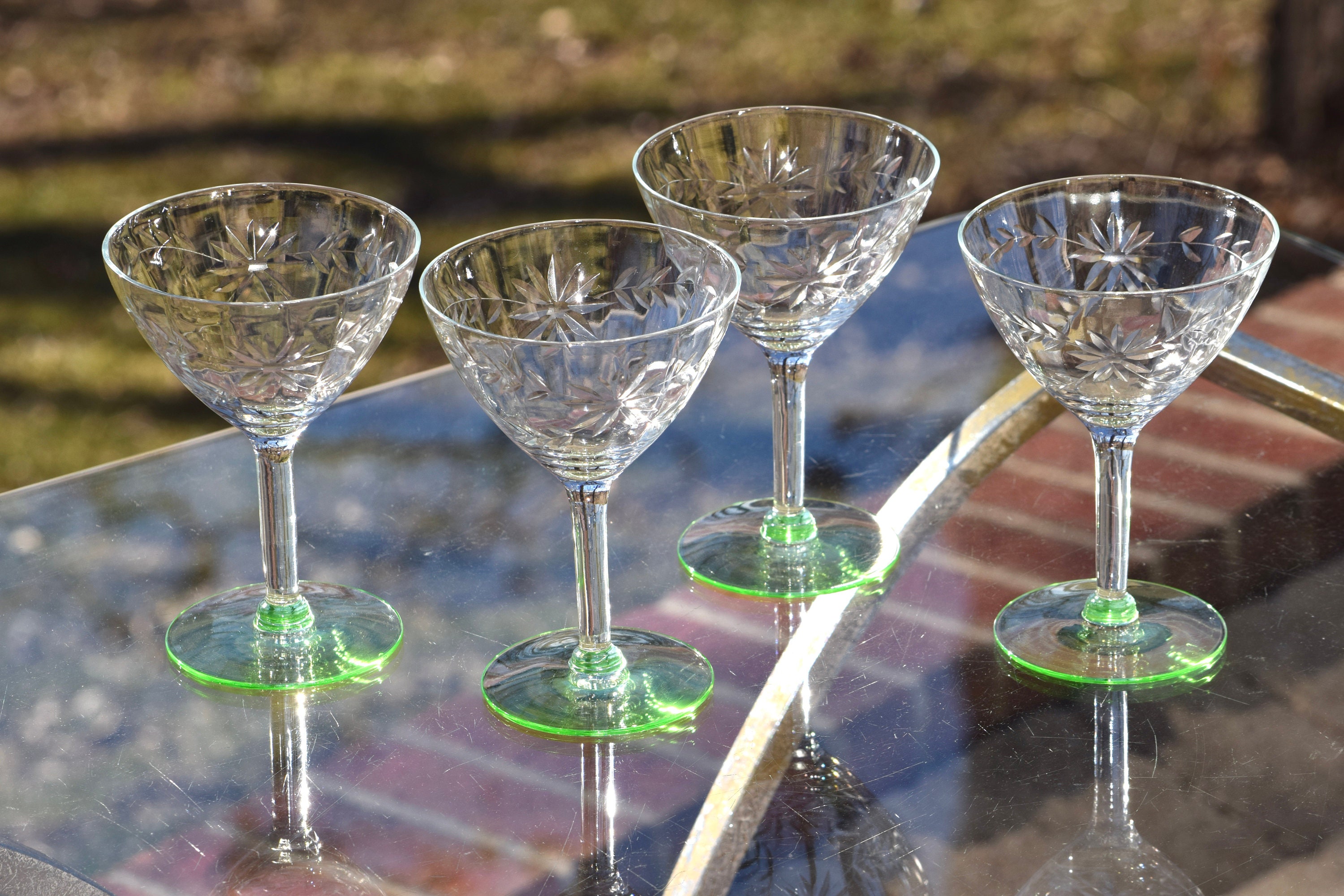 cocktail glasses cocktail glasses