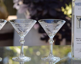 Vintage Etched Cocktail Martini Glasses, Libbey Glass Co, 1945,  Home Bartender Glasses, Cocktail Party Glasses