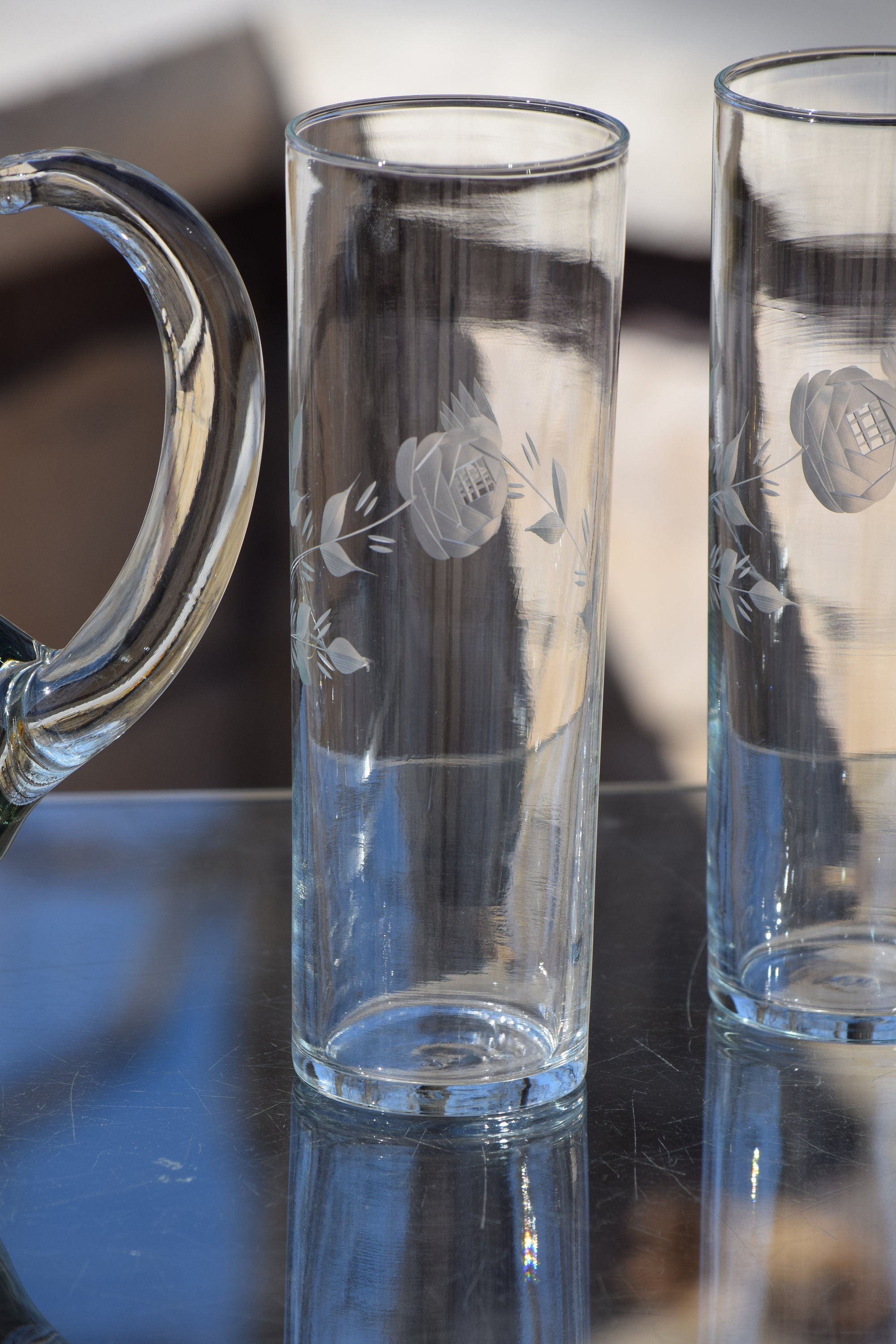 6 Vintage LIBBEY Etched Collins Glasses with Matching Cocktail Pitcher