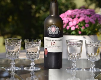 Vintage Etched Crystal Wine Glasses – Seneca 1950s Set of 4