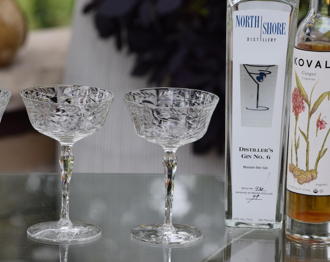4 Vintage Etched Cocktail Glasses, 1940's, Rare Etched-Cut stem with Etched Foot, Nick and Nora, Craft Cocktail Glasses