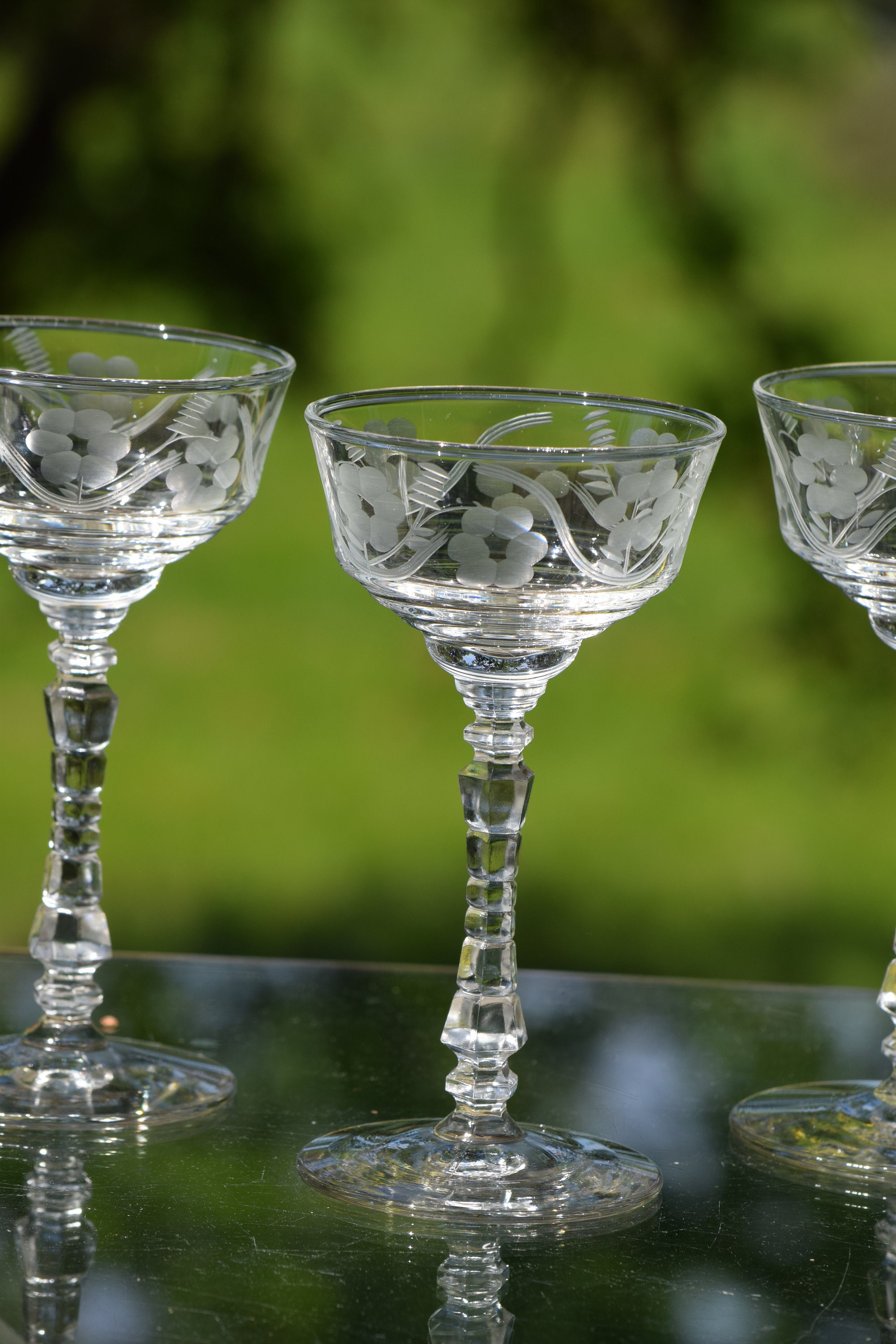 Vintage Etched Cocktail Glasses Set of 5, Mixologist Cocktail glasses