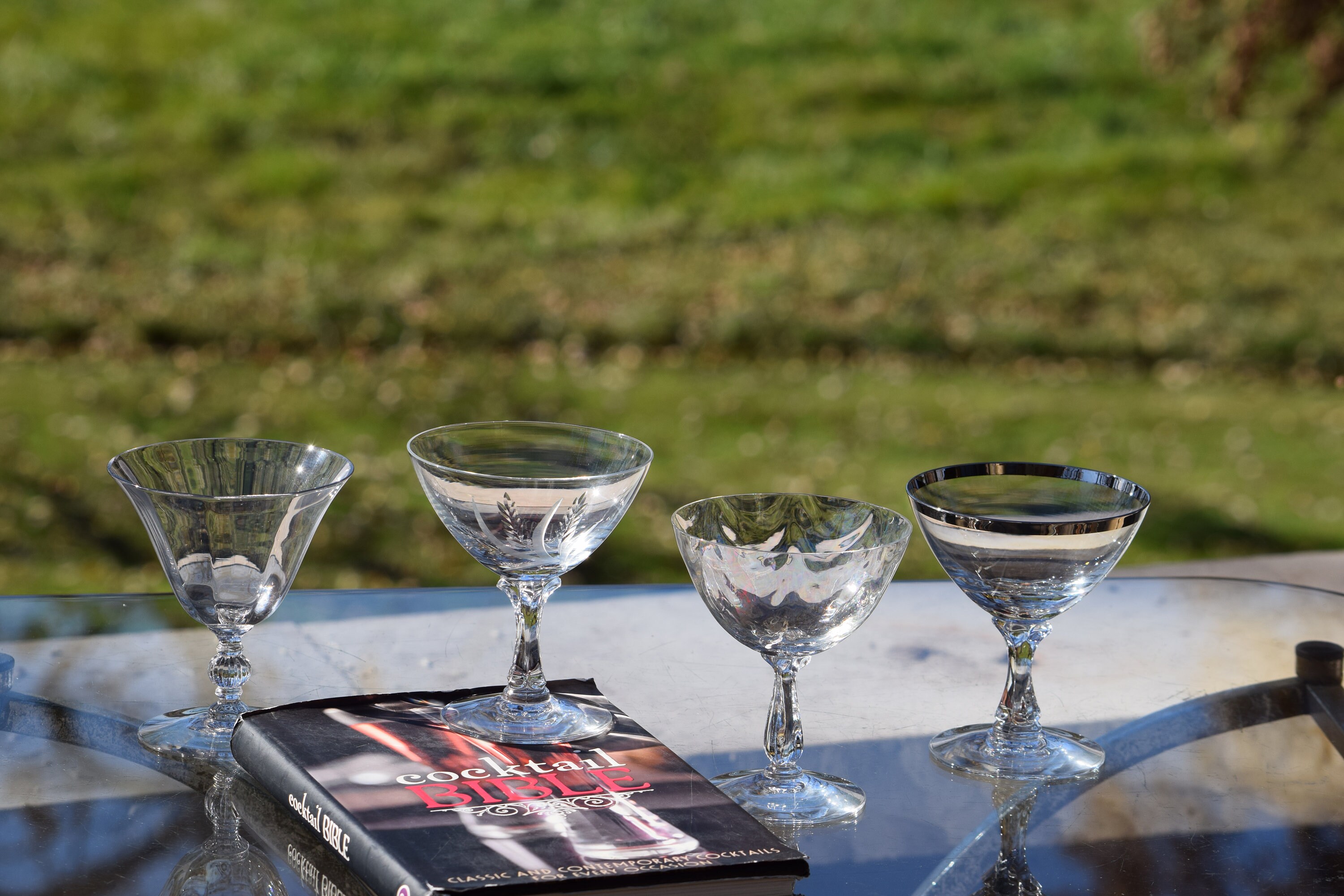 4 Vintage Etched CRYSTAL Cocktail Martini Glasses, Set of 4 Mis-Matched -  Mixed Cocktail glasses, Nick and Nora, Vintage Champagne Glasses