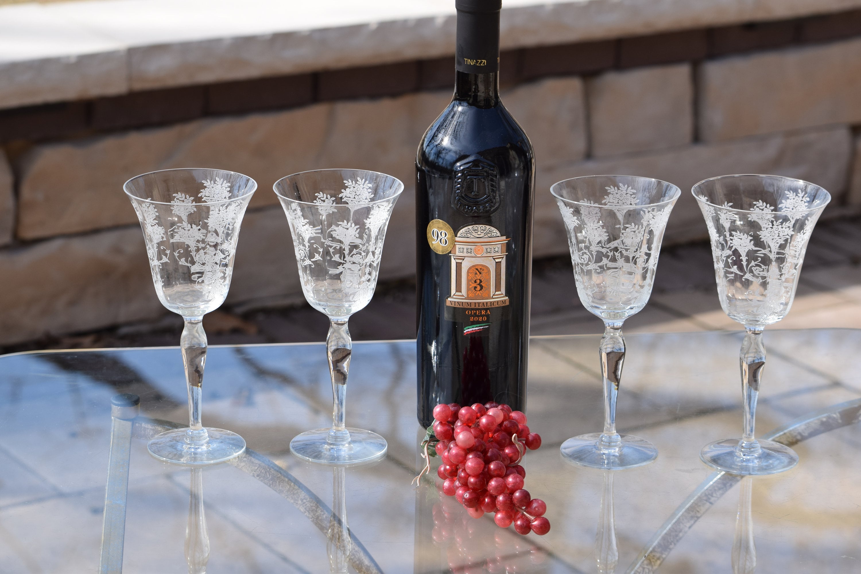 Hibiscus Wine Glass, Etched Crystal Hibiscus Wine Glass