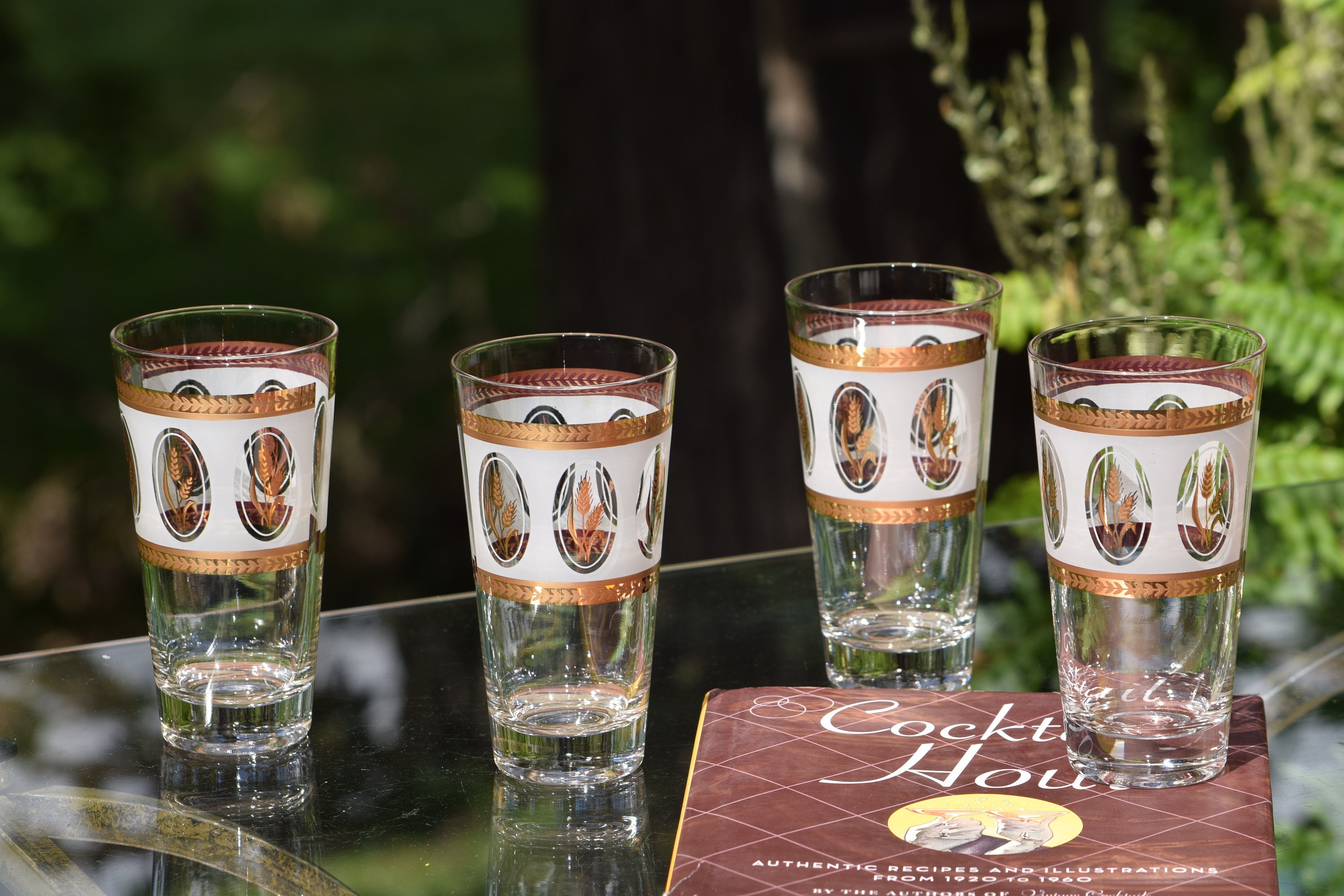 6 Vintage Cocktail Highball Glasses, Vintage Gold Cocktail Glasses, Bar  Cart Decor, Mad Men Style, 1950's Vintage Barware