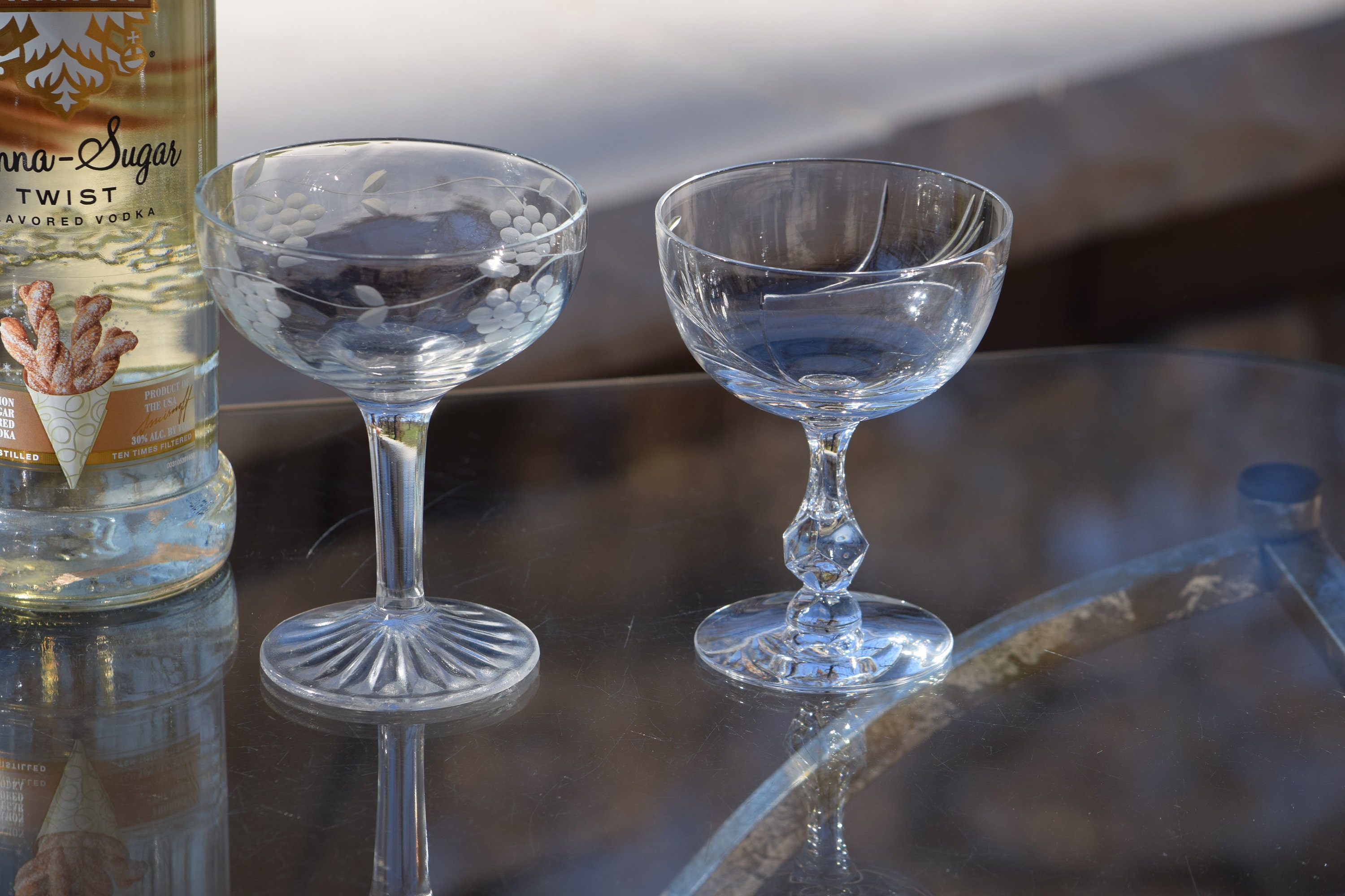 4 Vintage Etched Cocktail Martini Glasses Set of 4 -  Sweden