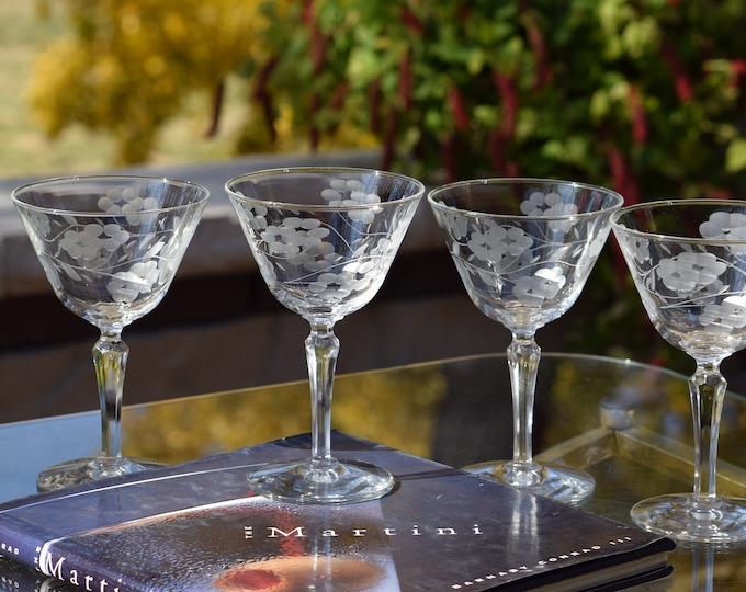 4 Vintage Etched Cocktail Glasses, Nick and Nora, Craft Cocktail Glasses, Tall Etched Champagne Coupe ~ Martini Glasses