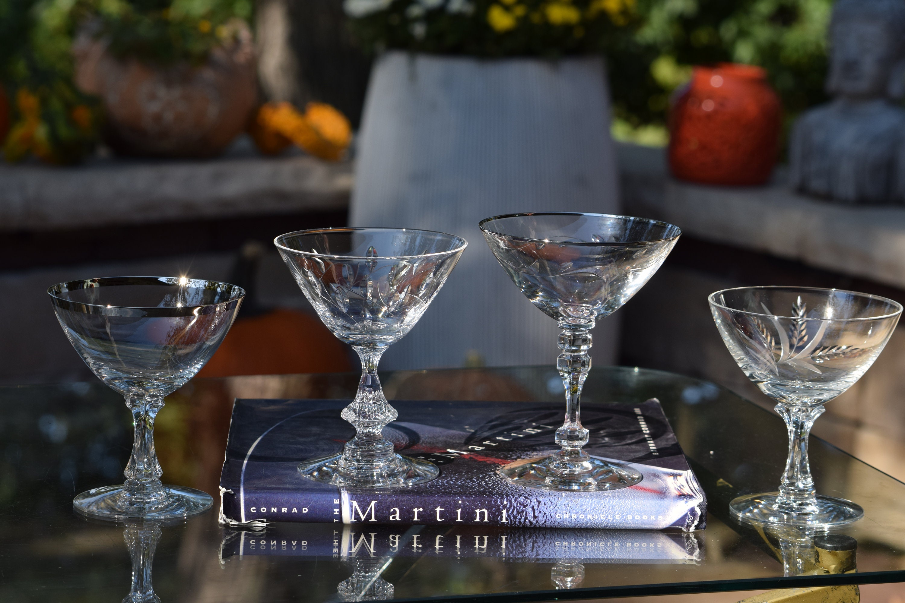 4 Vintage Etched Cocktail Martini Glasses, Set of 4 Mis-matched Mixed Cocktail  Glasses, Nick and Nora, Vintage Champagne Glasses 