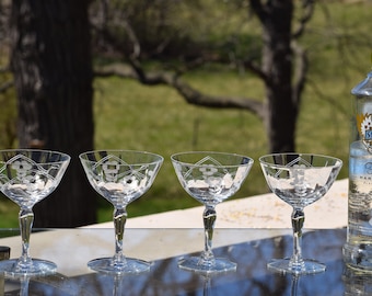 4 Vintage Etched Cocktail Glasses - Coupes, 1950's, Nick & Nora Coupes,  Vintage Etched Champagne Coupes, Champagne Glasses