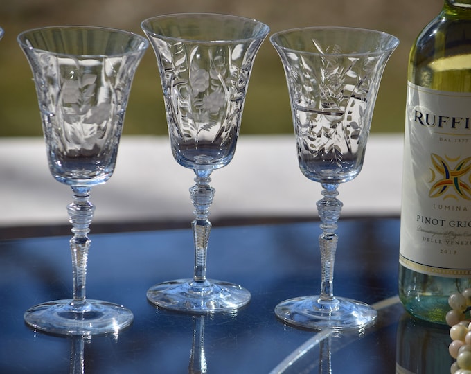 6 Vintage Etched Tall Wine Glasses ~ Water Goblets, Rock Sharpe, 1950's, Etched Wine Glass Unique Etched Wine Glasses, Wedding Glasses
