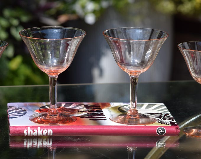 PRETTY IN PINK!  4 Vintage Pink Cocktail - Martini Glasses,  1950's Mixologist Cocktail Glasses, Vintage Pink Martini Glasses
