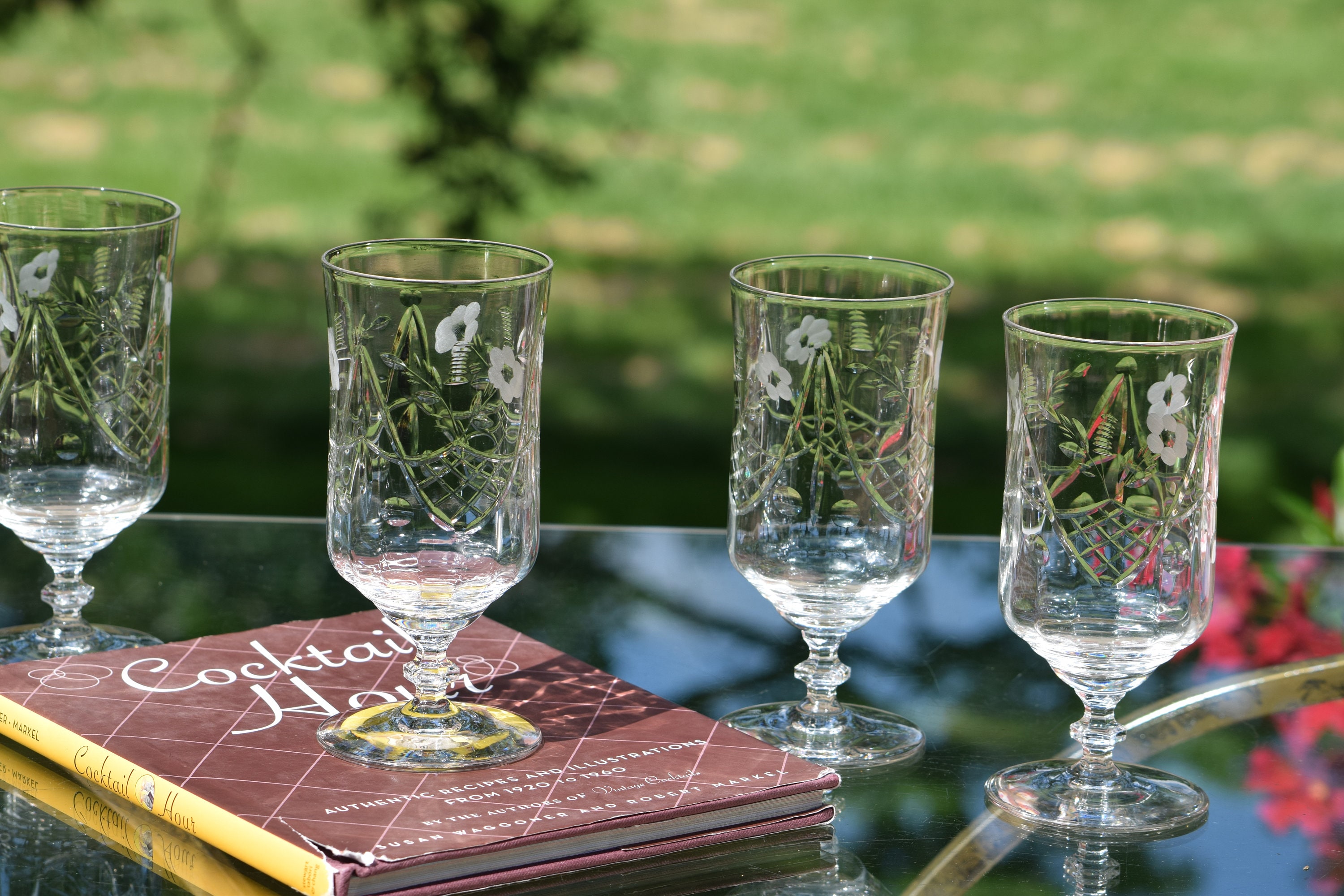 6 Vintage Etched Cocktail Glasses ~ Wine Glasses, 10 oz Cocktail Mimosa  Glasses, Tall Cocktail glasses, Summer Cocktail Glasses