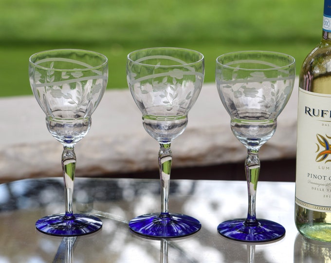 5 Vintage Etched with Cobalt Blue Wine Glasses,  circa 1950, Vintage Etched Blue Foot Cocktail glasses, Wine Party Glasses
