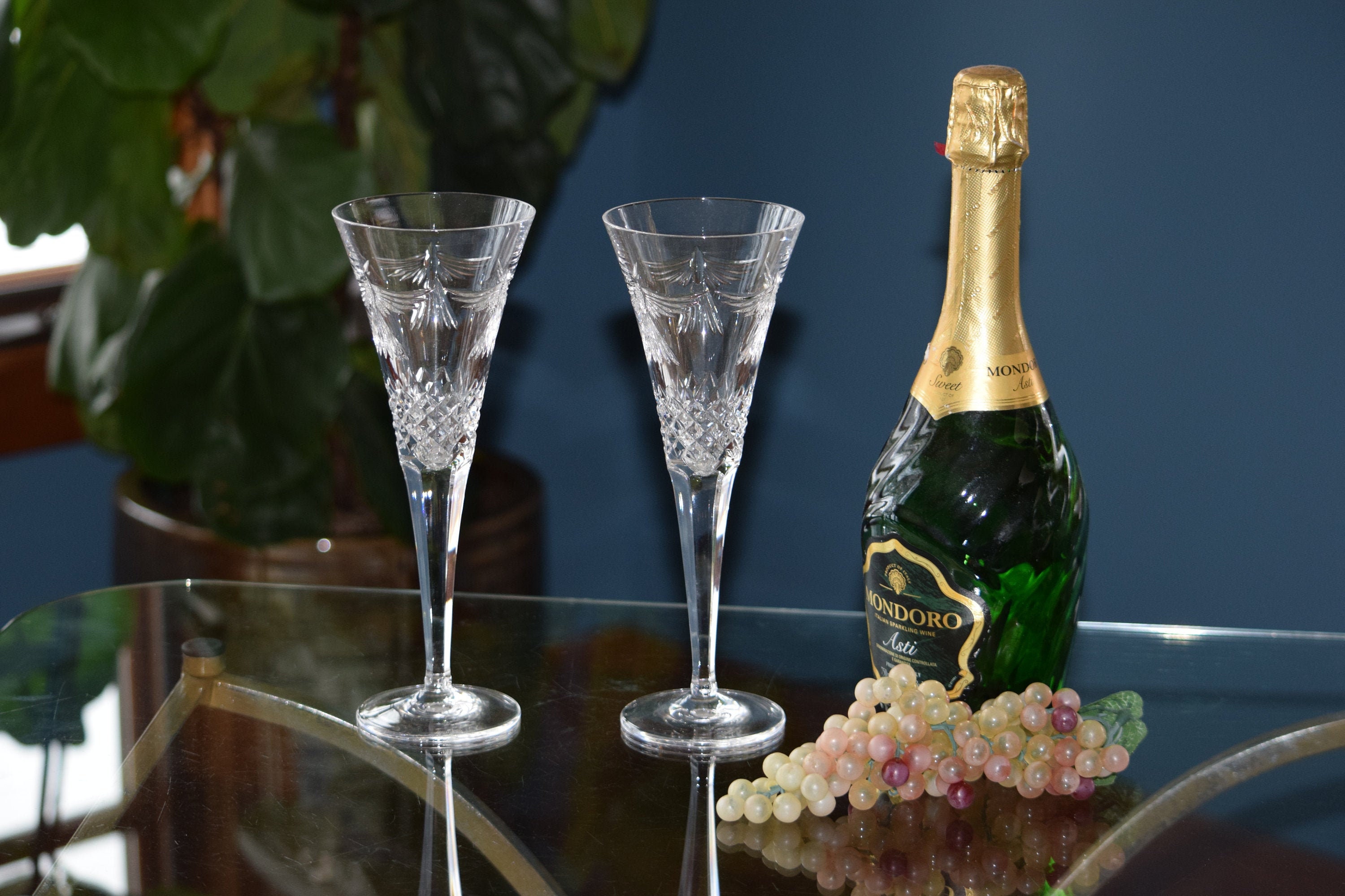 Waterford Crystal Champagne Glasses / Toasting Champagne Flutes