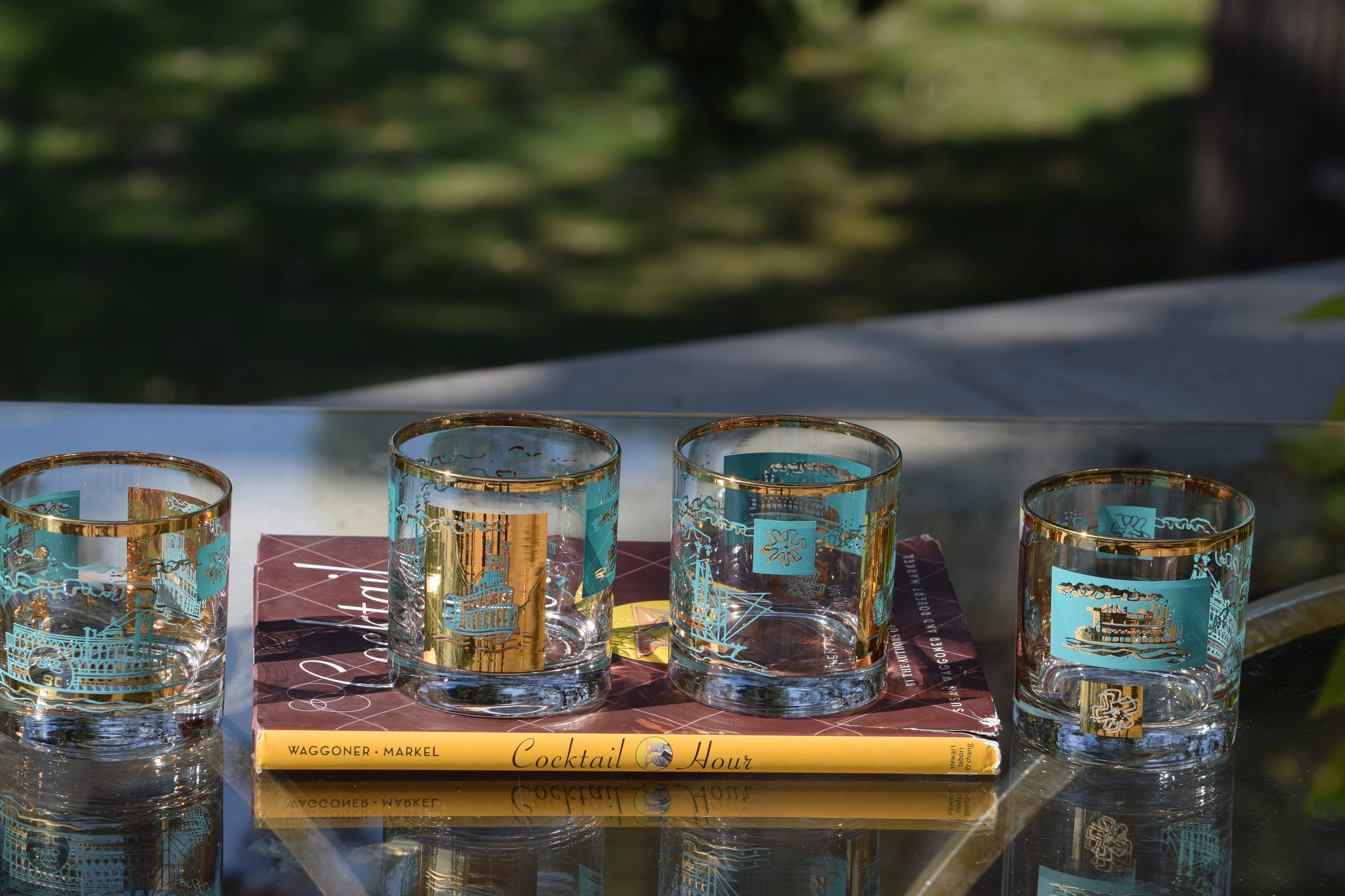 4- Modern Drinking Glasses Smokey Blu Square Bottom Glasses 6-1/4 Tall  Vintage