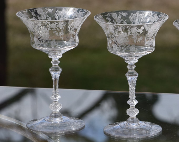 4 Vintage Etched Cocktail Martini glasses, Cambridge, Rose Point, circa 1935, Mixologist Craft Cocktail Glasses