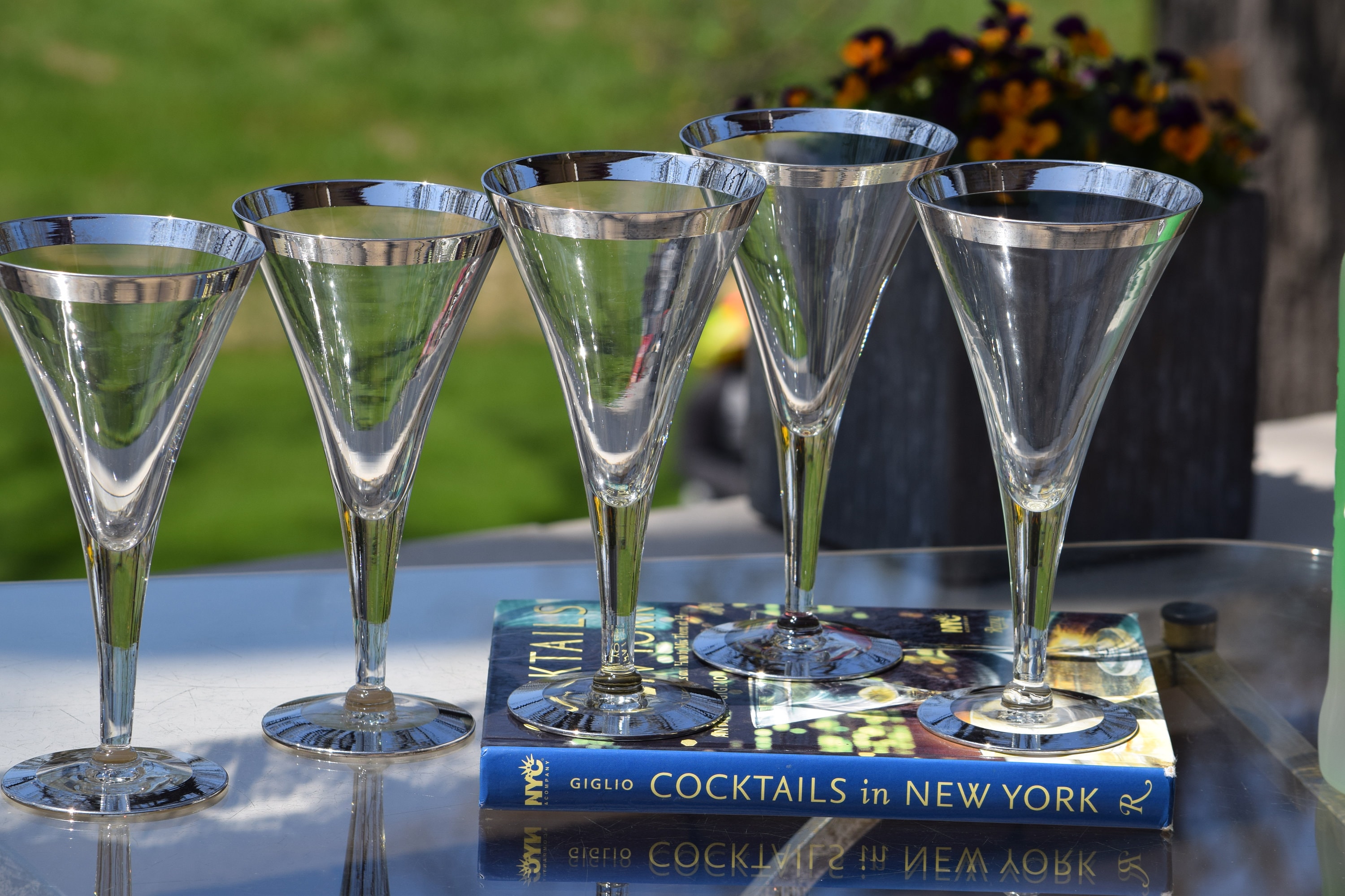 6 Vintage Silver Rimmed Wine - Champagne Glasses, Libbey, 1950's Silver  Rimmed Libbey Champagne Cocktail glasses, Champagne Toasting Glasses