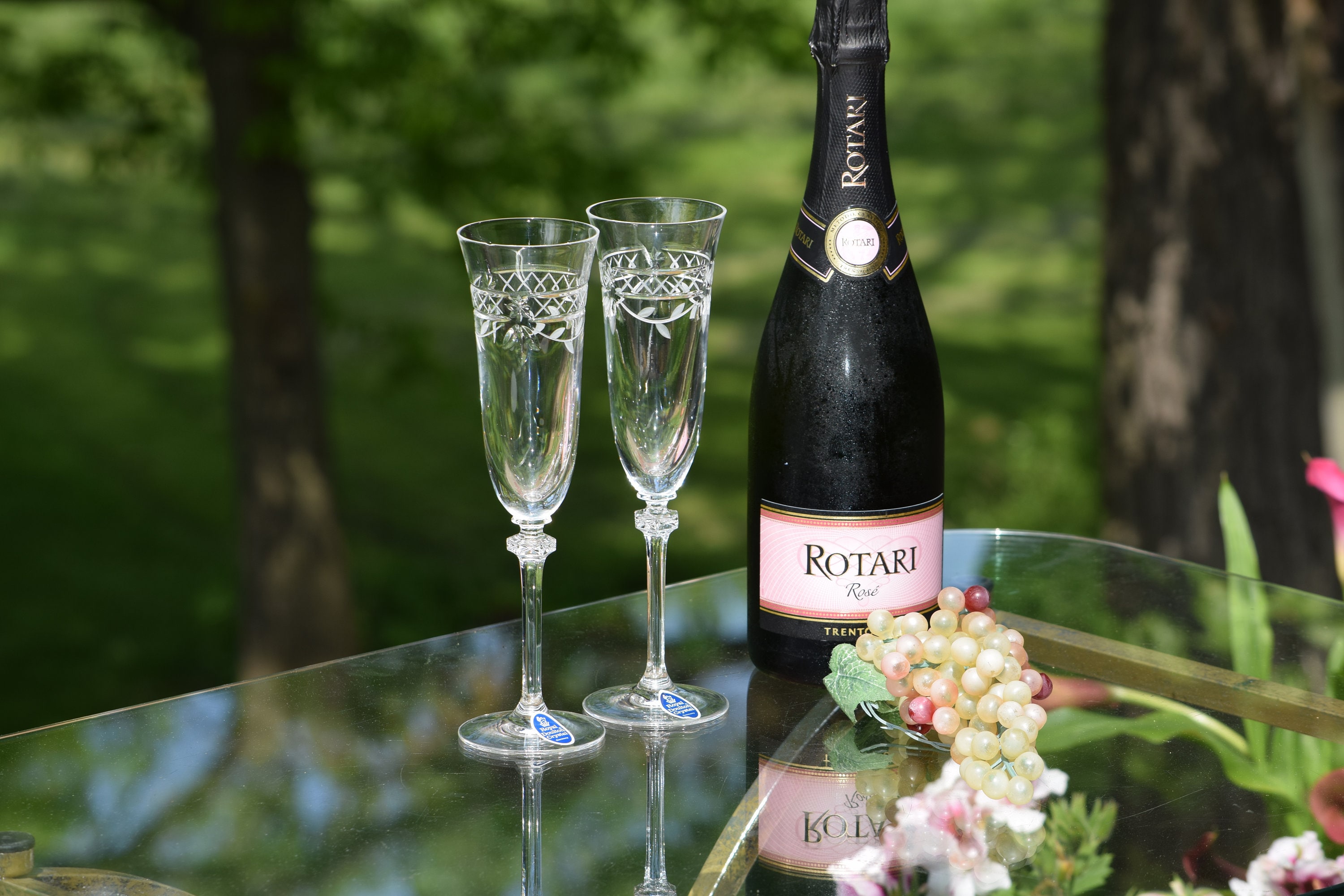 Champagne Flutes - Delancy Champagne Flutes for Memorable Occasions.