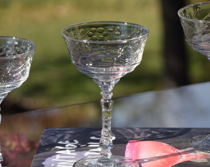 COCKTAIL HOUR! 2 Vintage Etched Cocktail - Champagne Glasses, 1950's Rock Sharpe, Nick and Nora, Cocktail Party Glasses, Mixologist Gifts