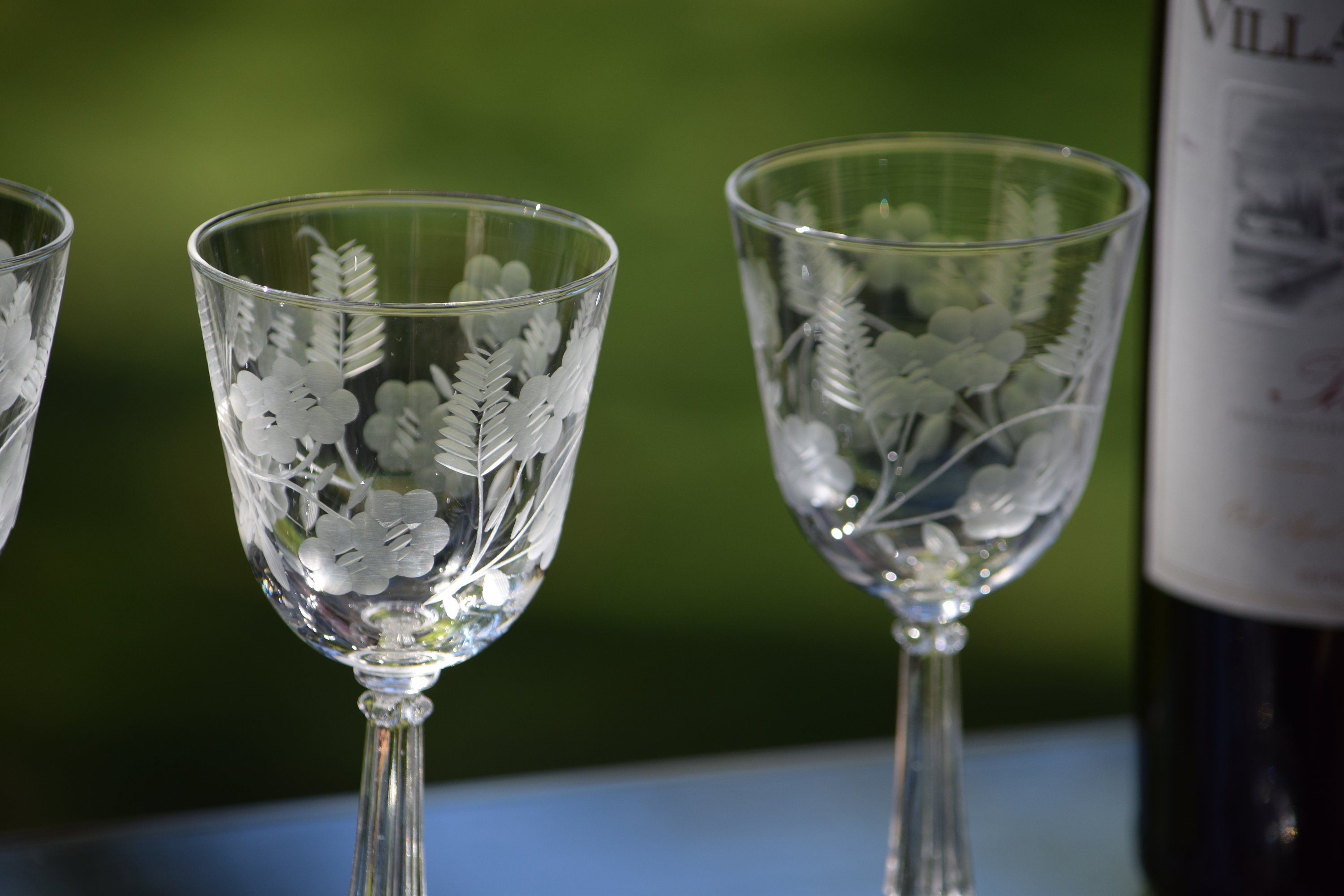 Vintage Etched Wine Glasses, Set of 6, Elegant 4 oz Vintage Wine