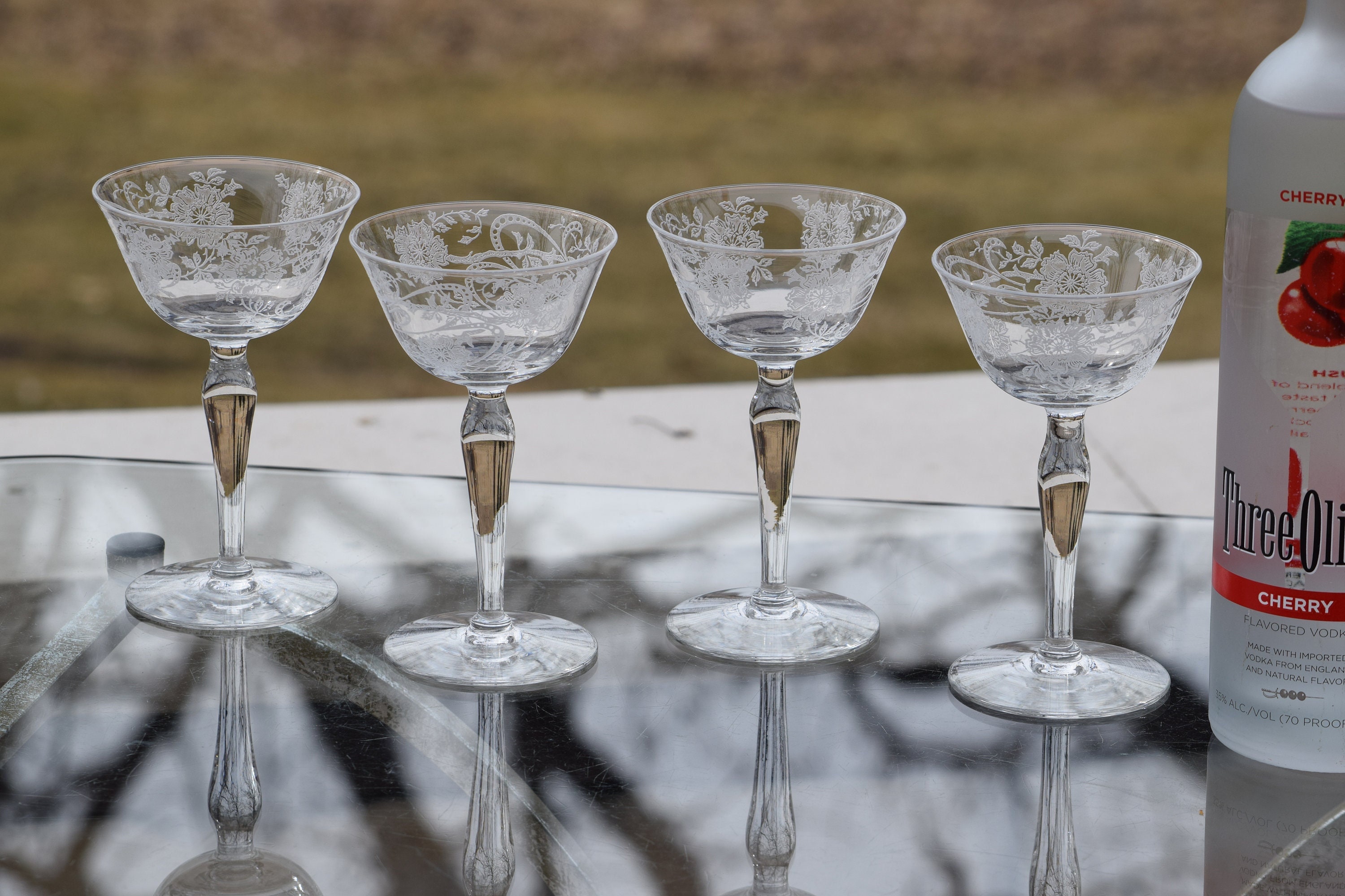 4 Vintage Etched CRYSTAL Cocktail ~ Martini glasses, Fostoria, Florentine,  1933-1943, Vintage Champagne Glasses, Manhattan Cocktail Glasses