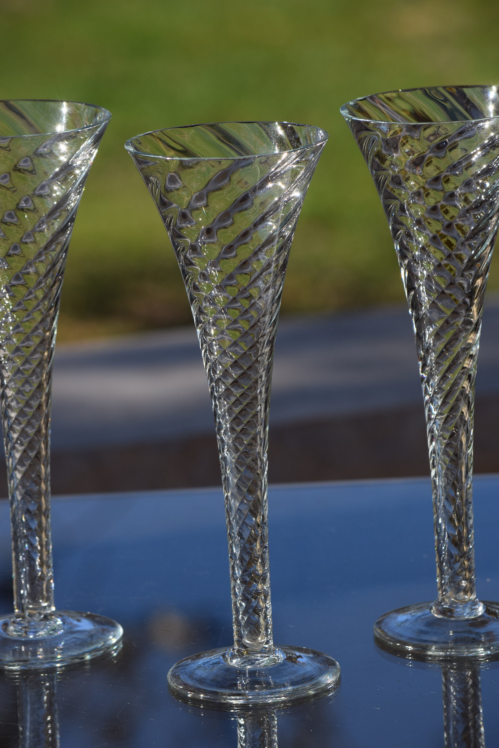 Vintage Tall Trumpet Fluted Champagne Glasses, Set of 2, Wedding Toasting  Glasses, Optic Swirled Trumpet Flutes