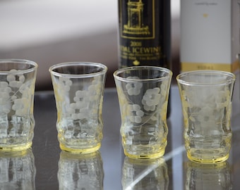 Vintage Yellow Etched Shot Glasses, 3 oz, 1950s Barware, Springtime Parties, Cocktail Mixing tools,
