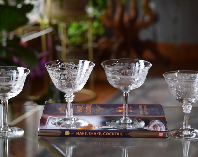 CLASSY HAPPY HOUR!  4 Vintage Etched Cocktail ~ Martini Glasses, Set of 4 Mis-Matched - Mixed Cocktail glasses,  1950's, Nick and Nora