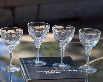 3-4oz Cocktail/Liqueurs