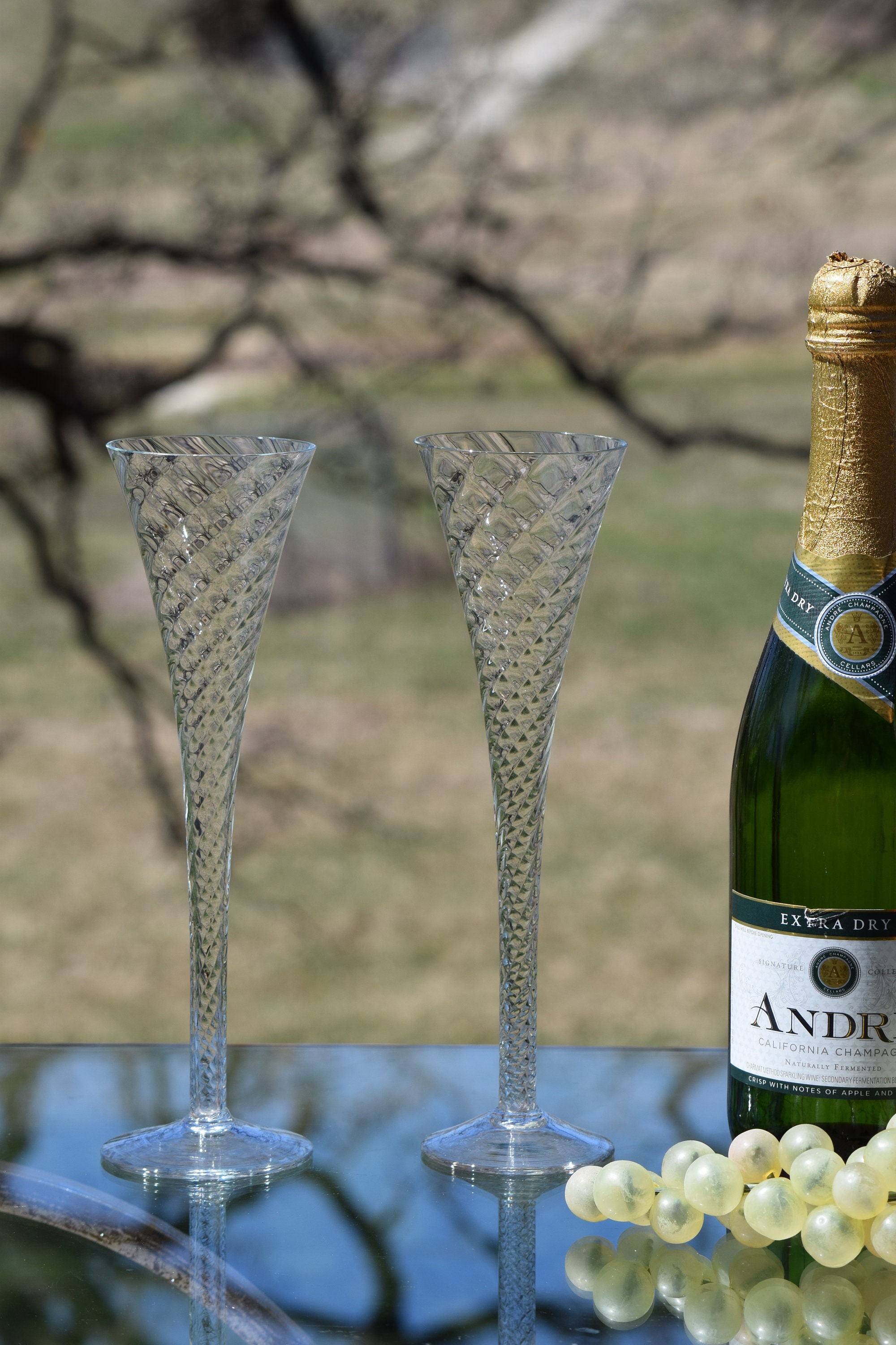 trumpet champagne flutes