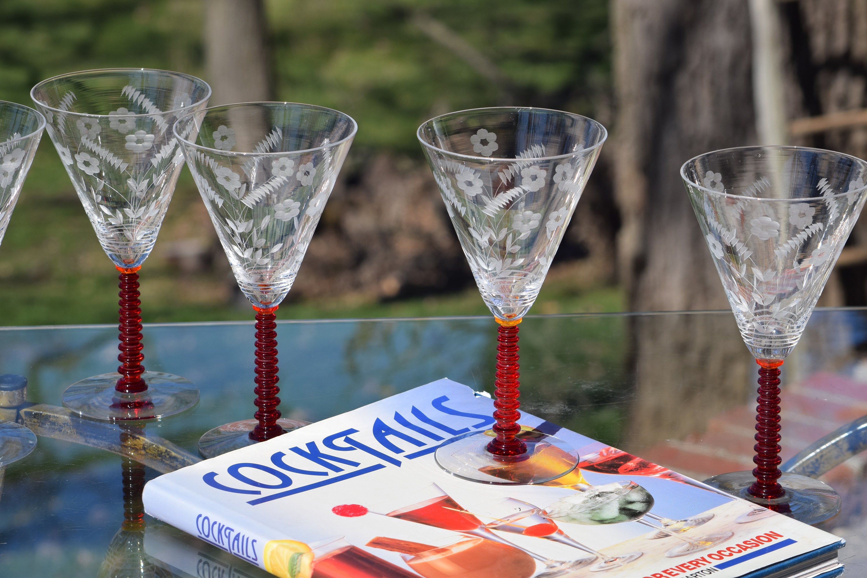 6 Vintage Etched Wine ~ Cocktail Glasses with Red stem, Vintage Tall Etched Martini  Glasses, 1950's Etched Cocktail Glasses