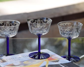 Vintage Etched Cobalt Blue Stemmed Cocktail Glasses - 1950s Set of 5, Vintage Martini Glasses,  Mocktail Glasses, Home Bartender Mixologist